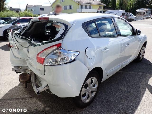 Renault Megane 1.2 16V TCe Energy Bose - 4