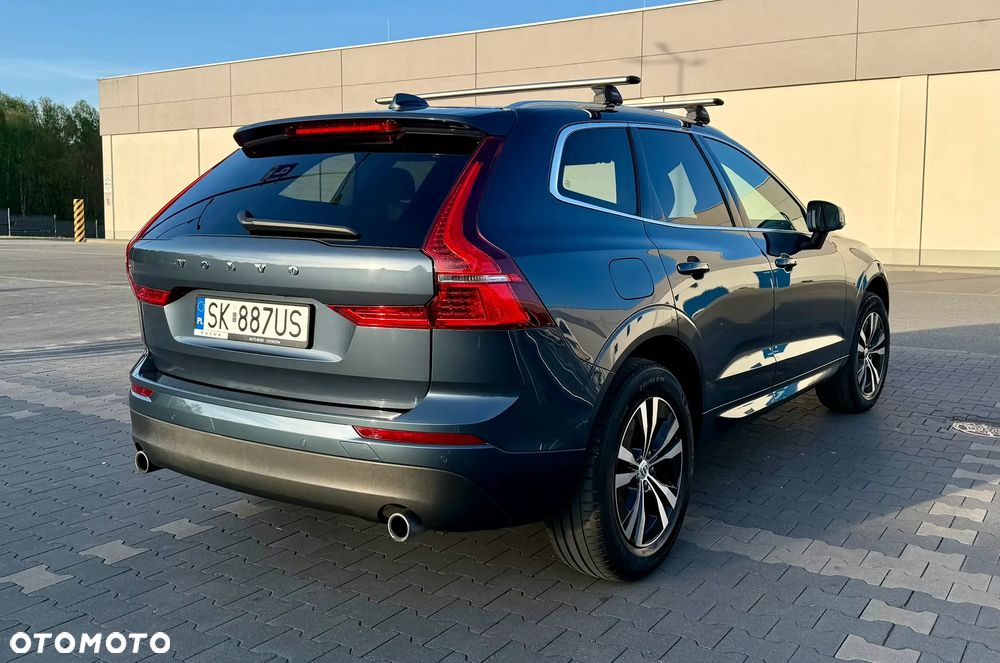 Volvo XC 60 B5 B AWD Momentum Pro - 10