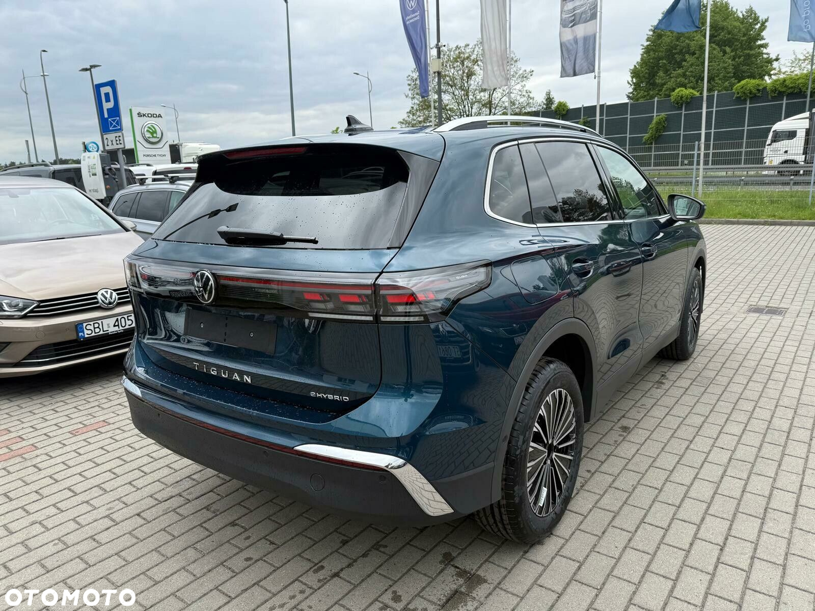 Volkswagen Tiguan - 8