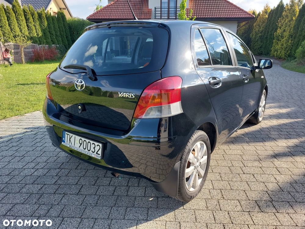 Toyota Yaris 1.33 2010 - 4