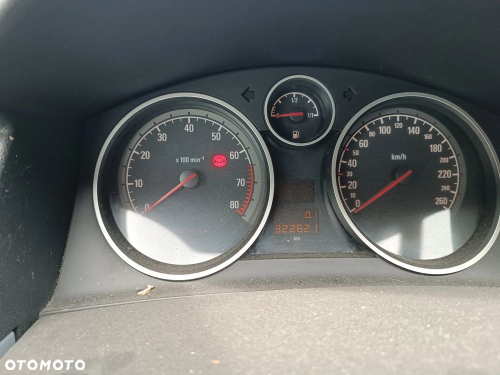 Opel Astra - 10
