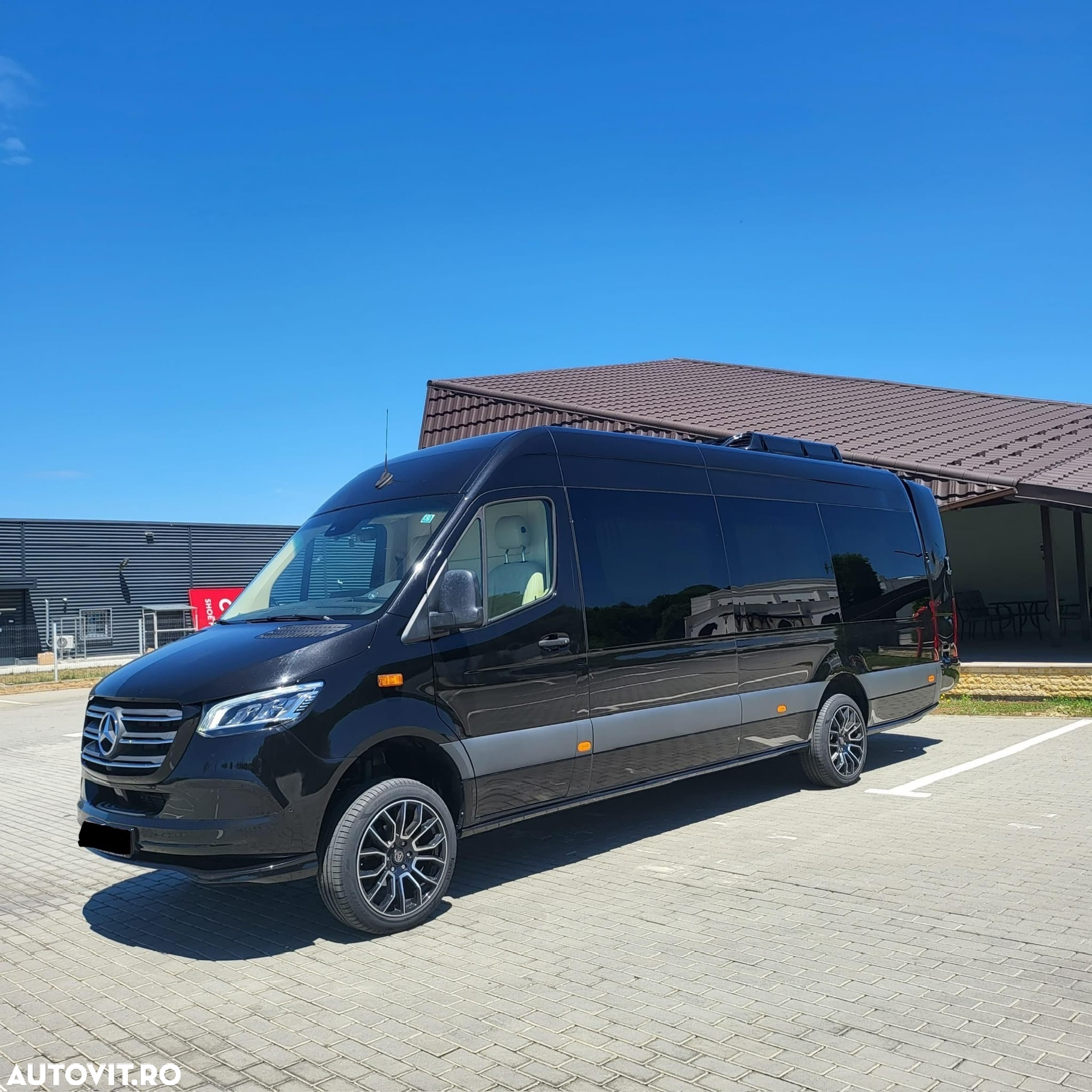 Mercedes-Benz Sprinter - 9