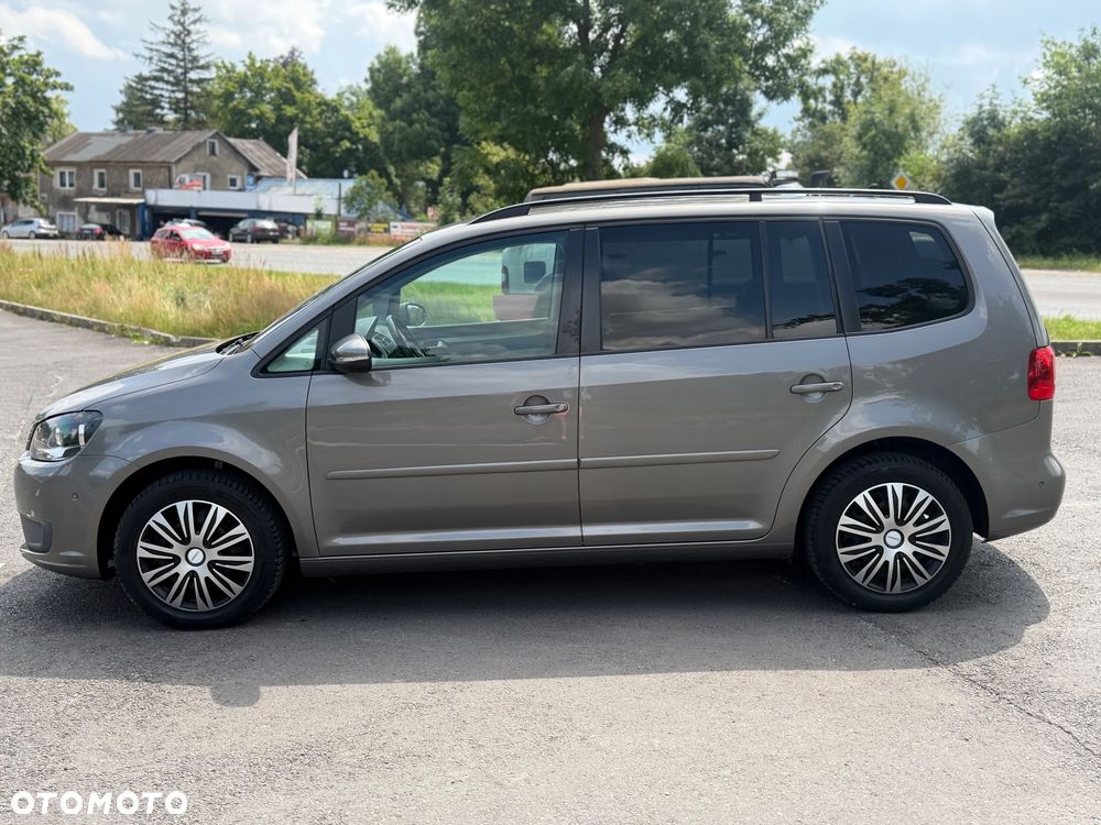 Volkswagen Touran 1.6 TDI DPF BlueMotion Technology Comfortline - 10