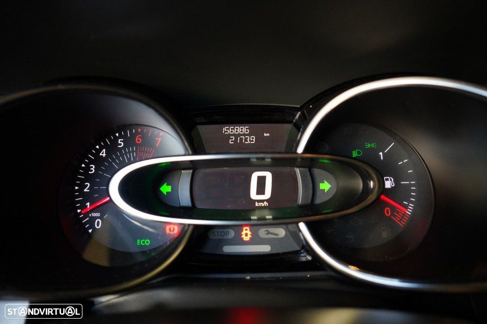 Renault Clio Sport Tourer - 17