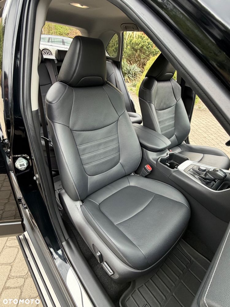 Toyota RAV4 2.5 Hybrid Executive 4x4 - 29