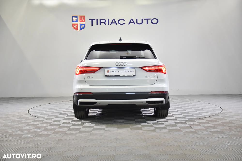 Audi Q3 35 TFSI S tronic - 5