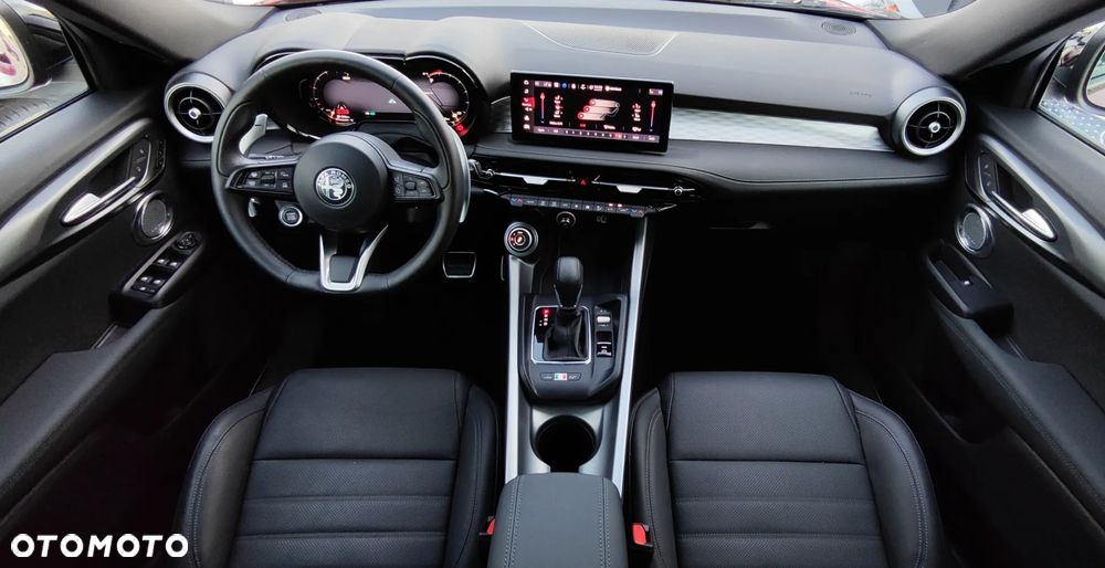 Alfa Romeo Tonale 1.3 PHEV Q4 Veloce - 12