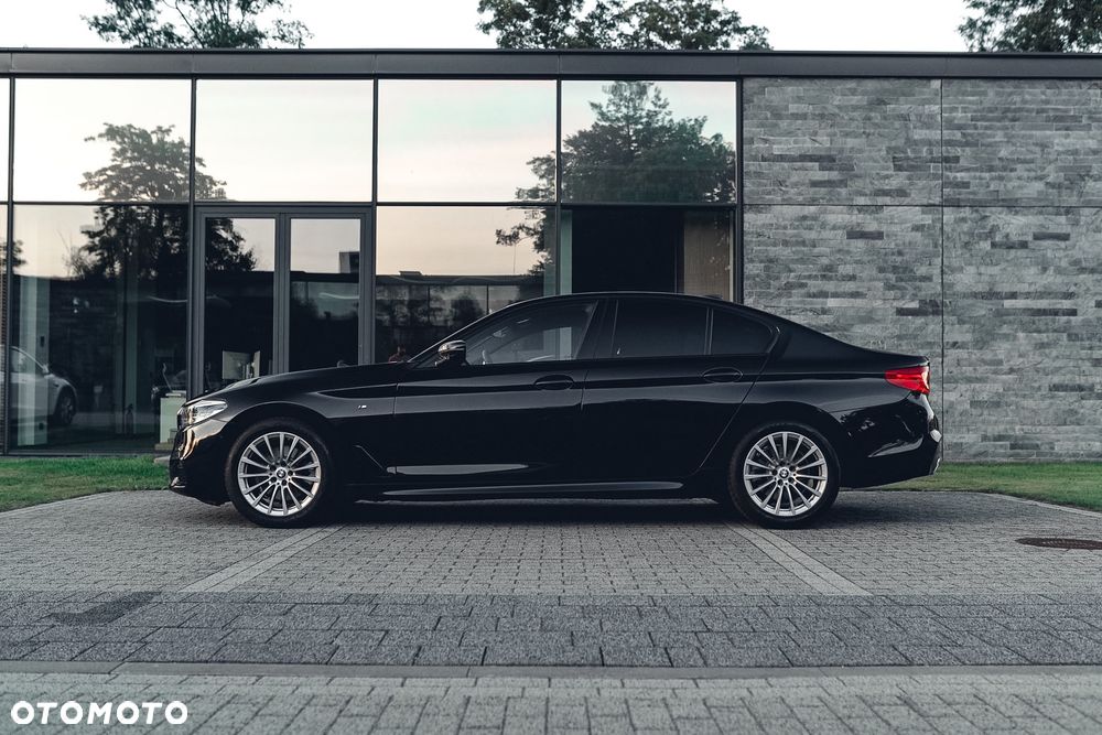 BMW Seria 5 520d xDrive M Sport sport - 5