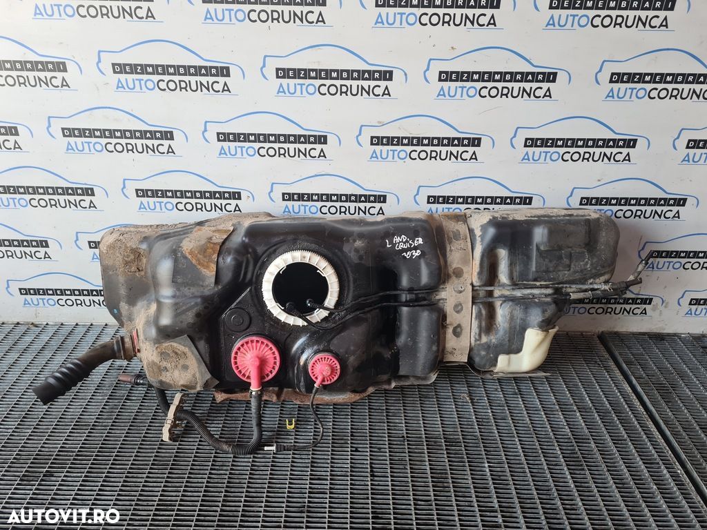Rezervor combustibil Toyota Land Cruiser J12 3.0 D - 4D 2002 - 2010 1KDFTV SUV 4 Usi ... - 1