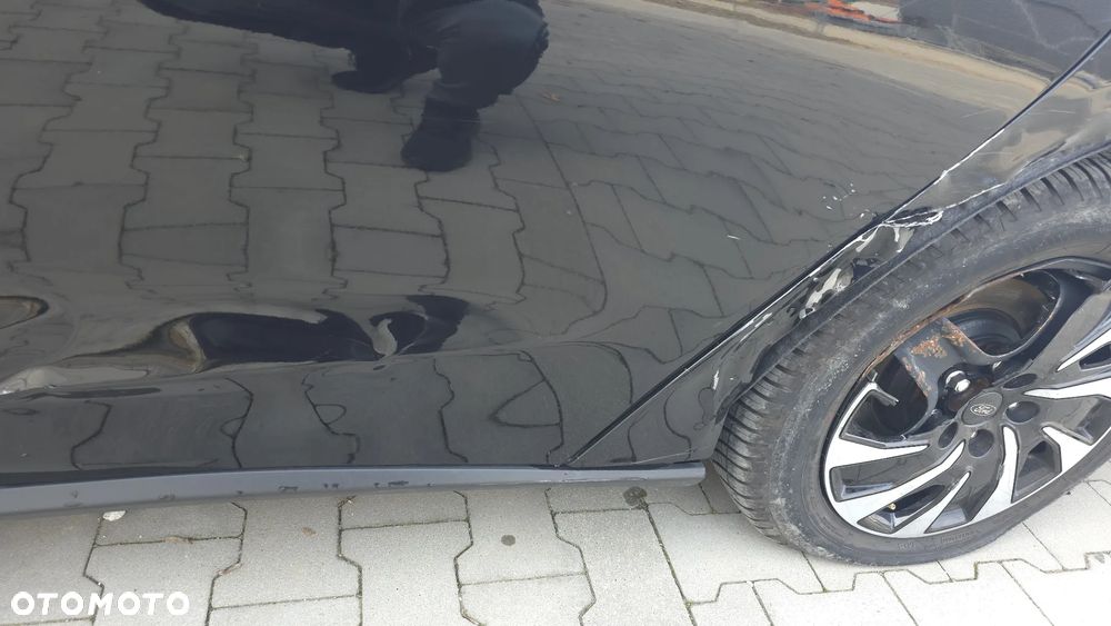 Ford Focus 1.0 EcoBoost Hybrid TITANIUM DESIGN - 17