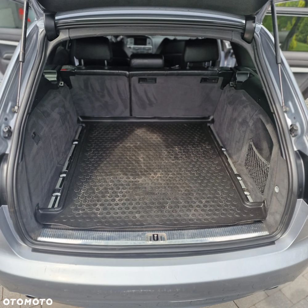 Audi A6 Avant - 17