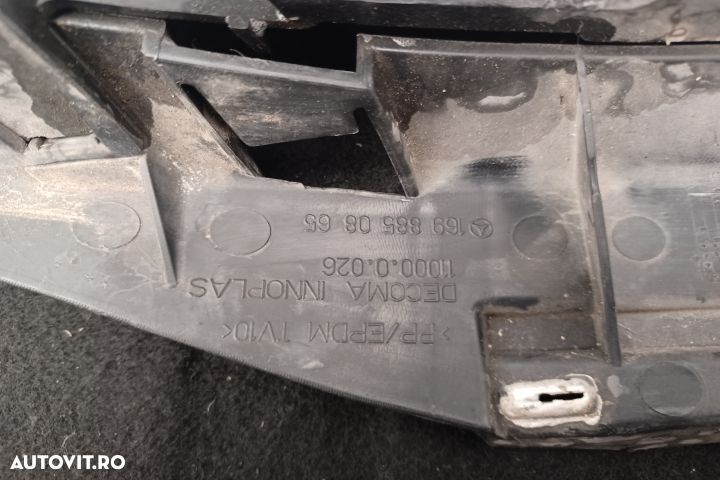 Proiector dreapta 1698850865 A2518200856 1698850865 A2518200856 Merce - 4