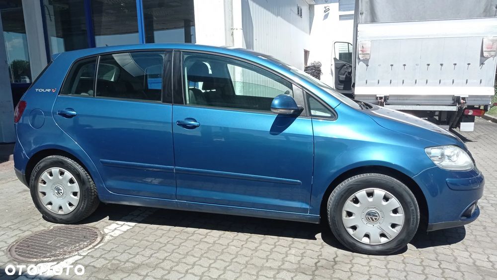 Volkswagen Golf Plus 1.9 TDI Comfortline - 25
