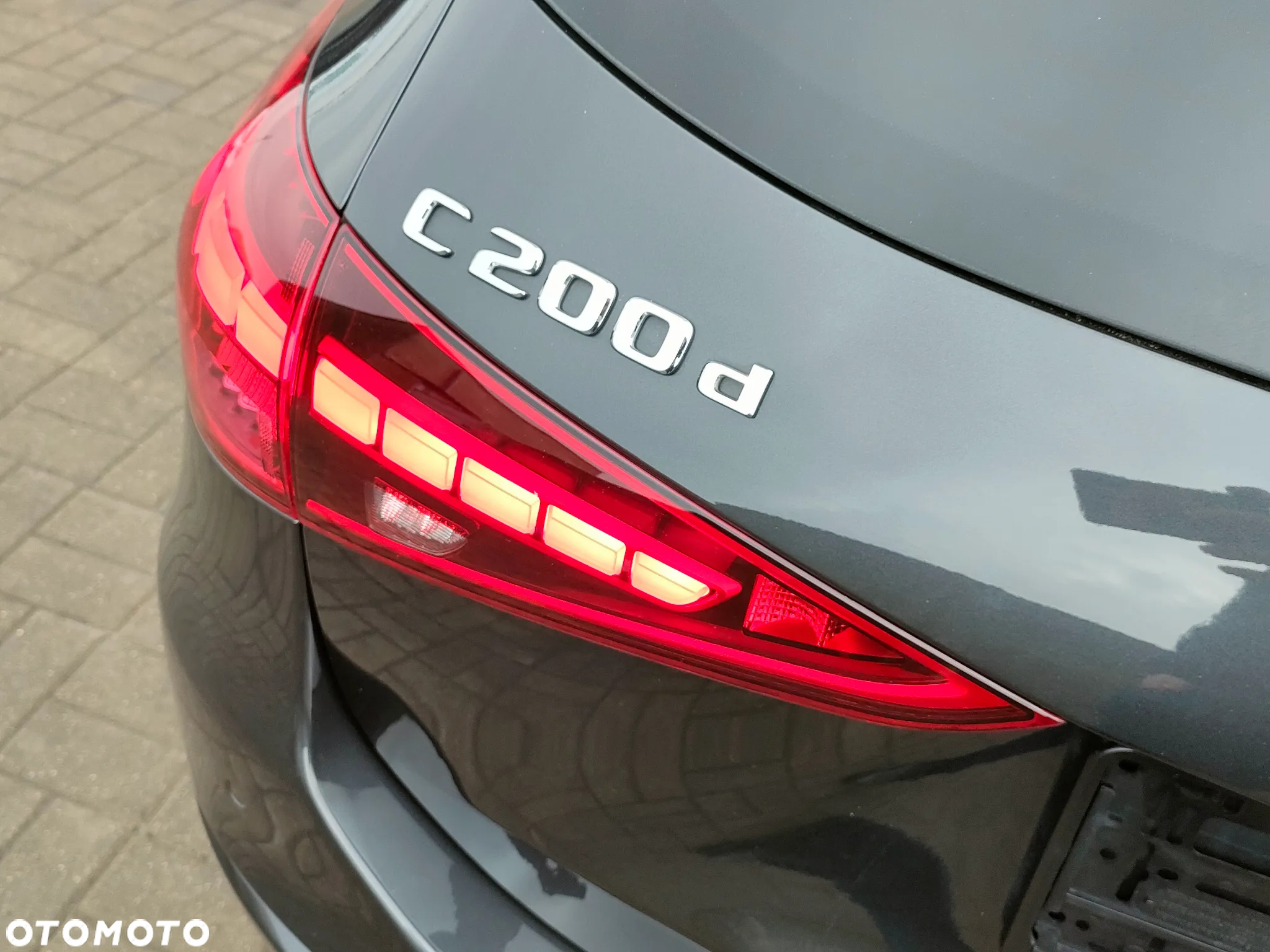 Mercedes-Benz Klasa C 200 d T 9G-TRONIC Avantgarde Advanced - 39
