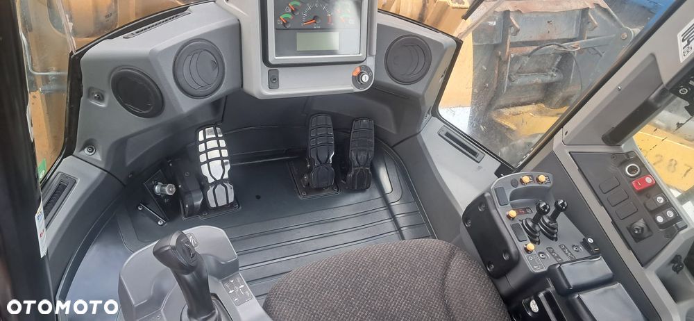 Caterpillar 950 M - 8