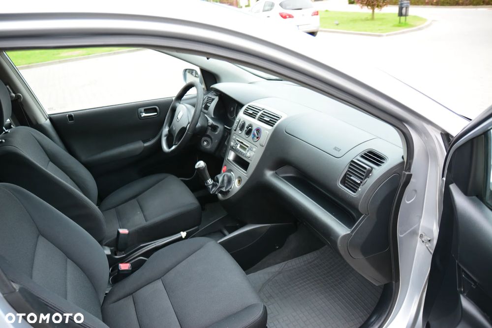 Honda Civic 1.4i - 19