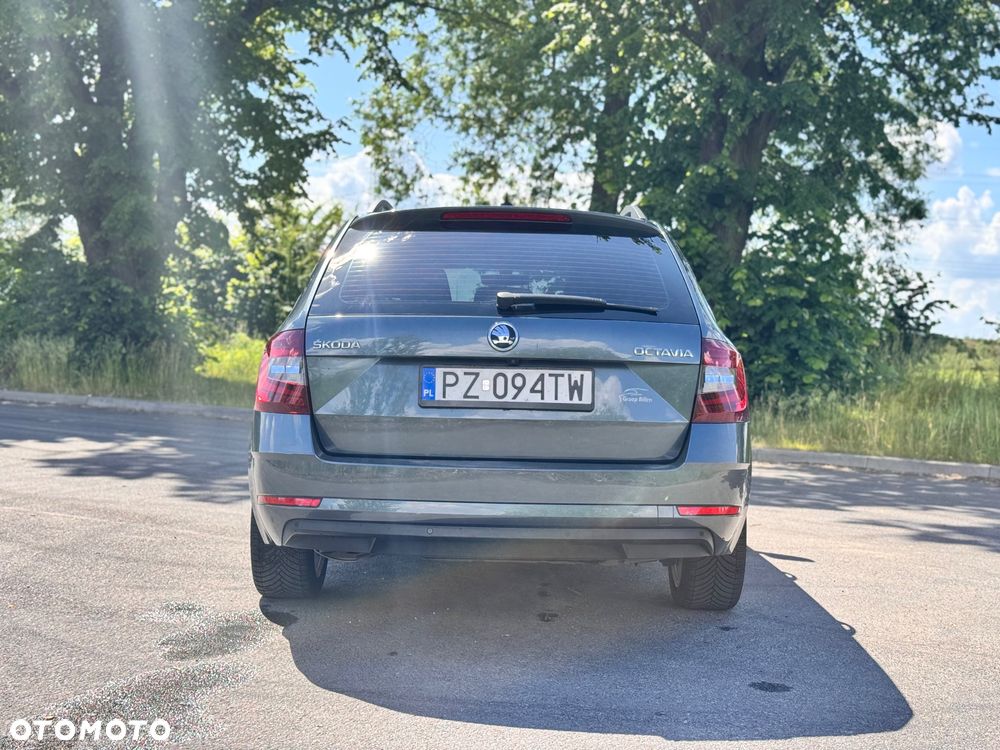 Skoda Octavia 1.5 TSI ACT Style DSG - 4