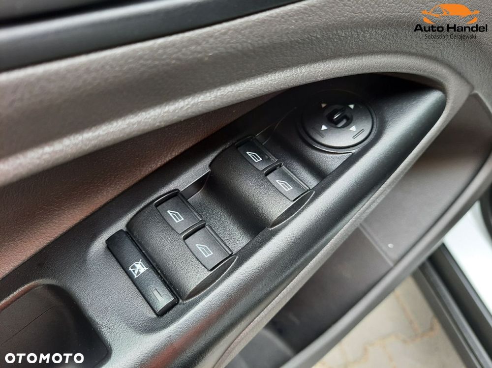 Ford TRANSIT CONNECT - 34