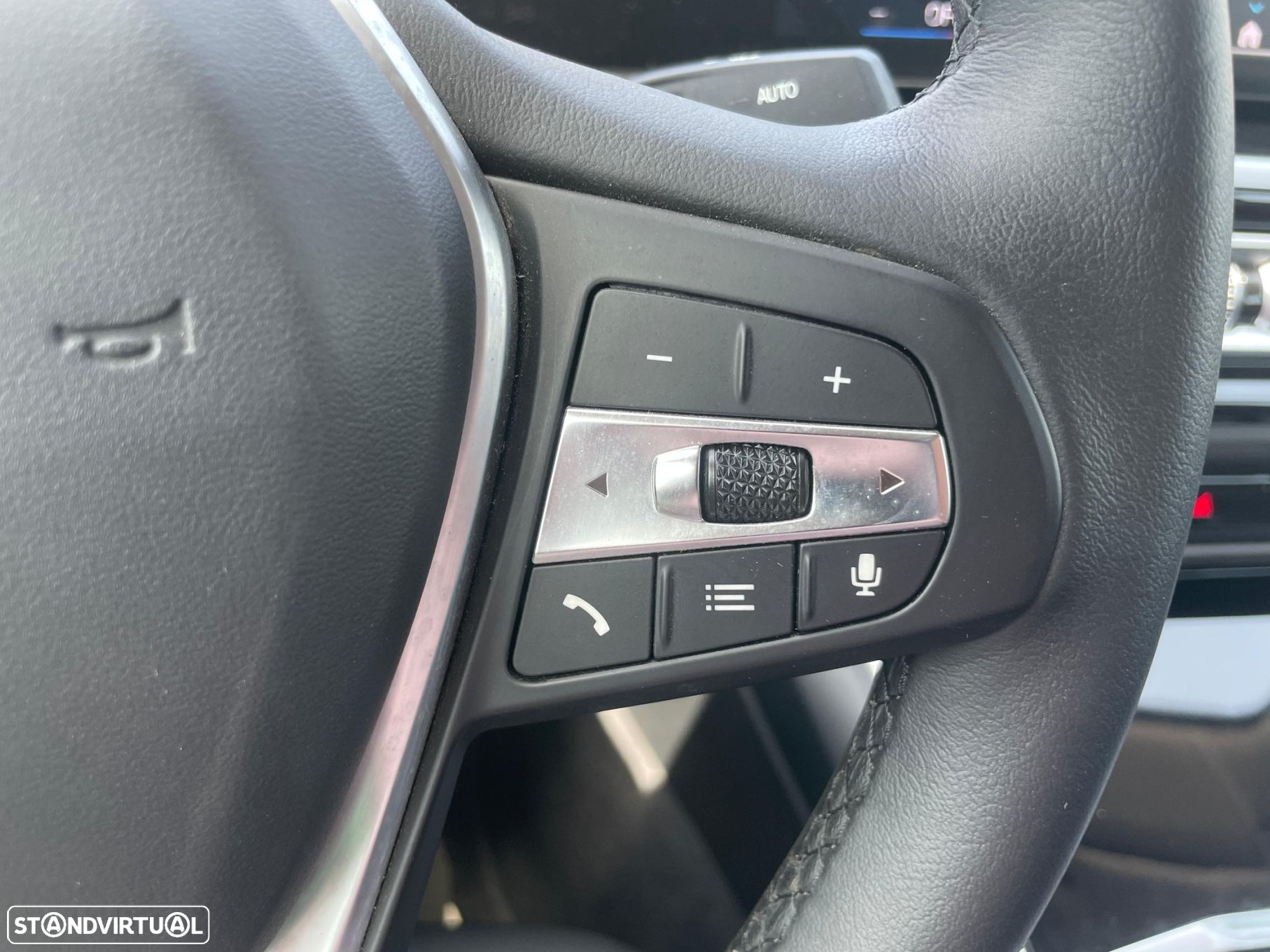 BMW i4 eDrive40 Desportiva M - 19