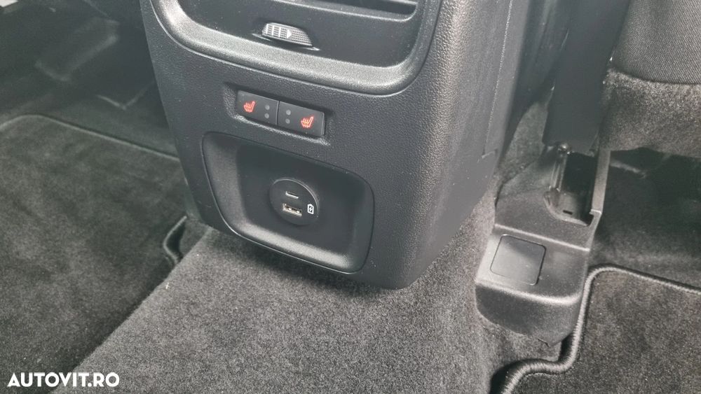 Ford Kuga 2.0 EcoBlue 4x4 Aut. COOL&CONNECT - 19