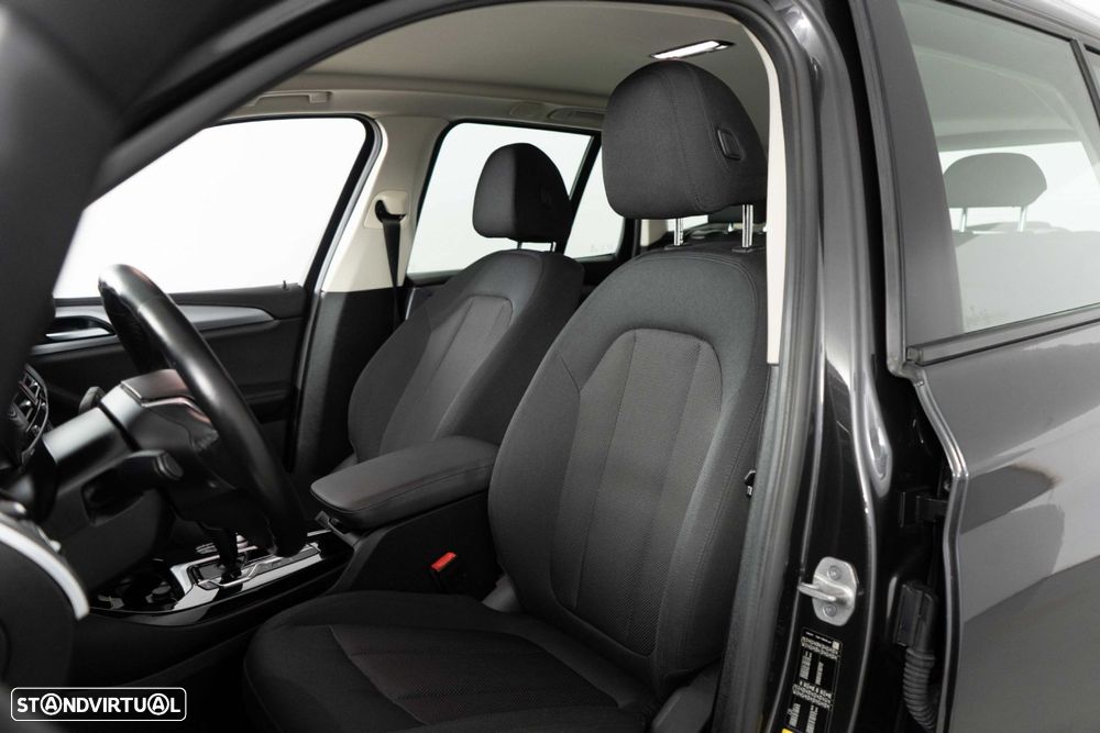 BMW X3 30 e xDrive Advantage - 8