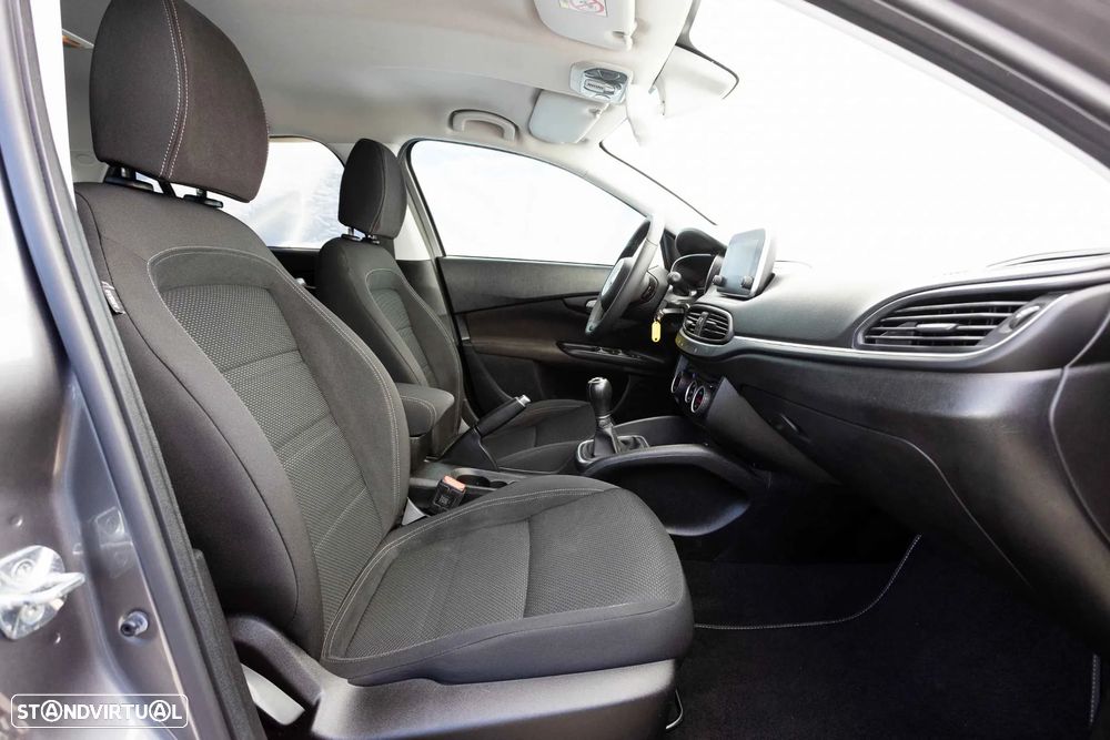 Fiat Tipo Station Wagon 1.3 M-Jet Lounge J17 - 39