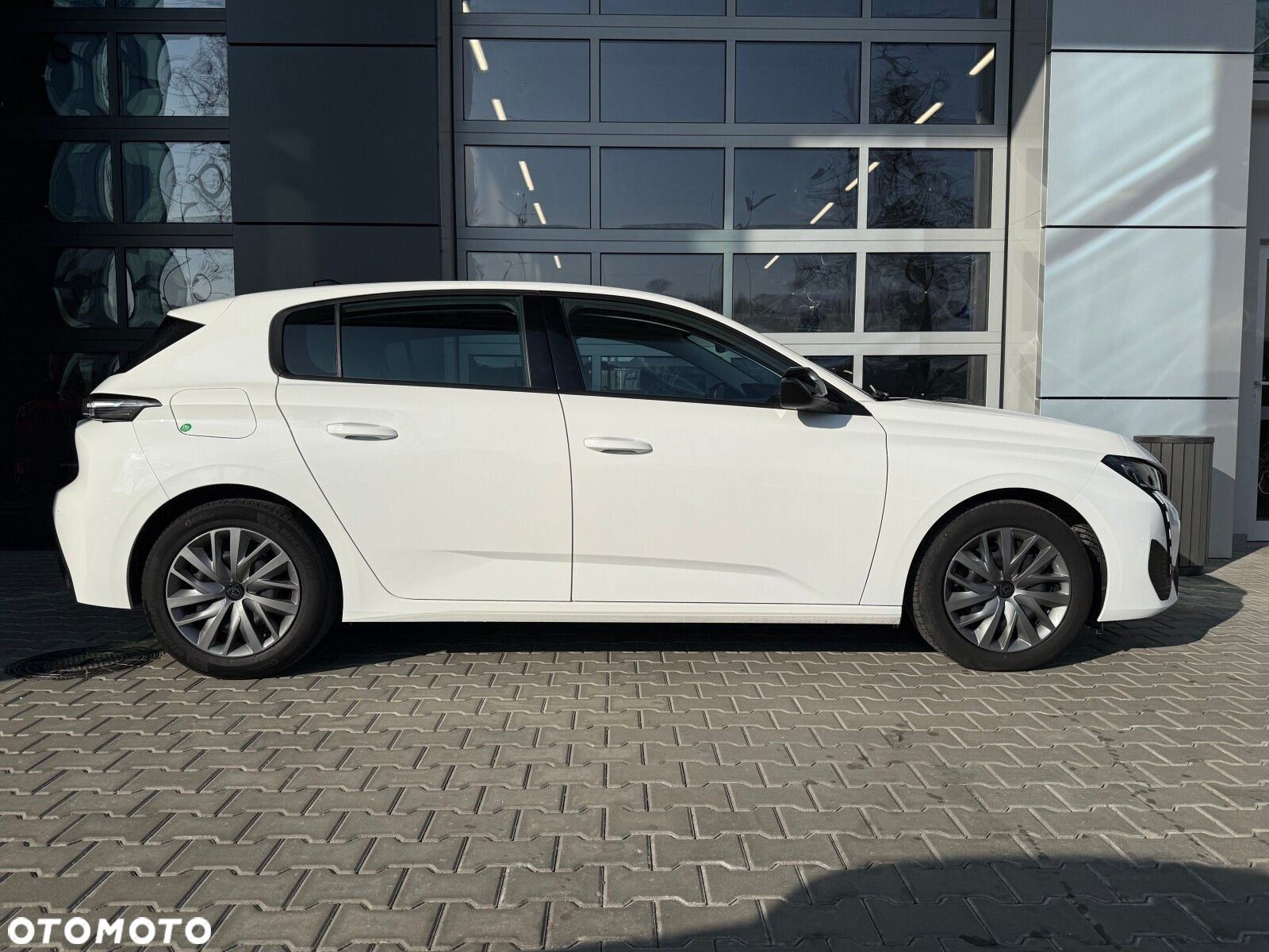 Peugeot 308 1.2 PureTech Active Pack S&S - 6