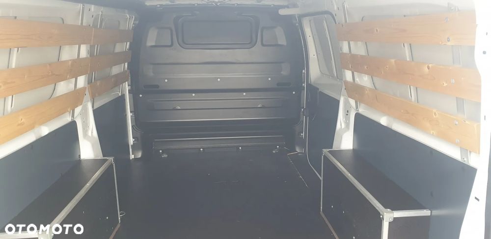 Opel vivaro - 9