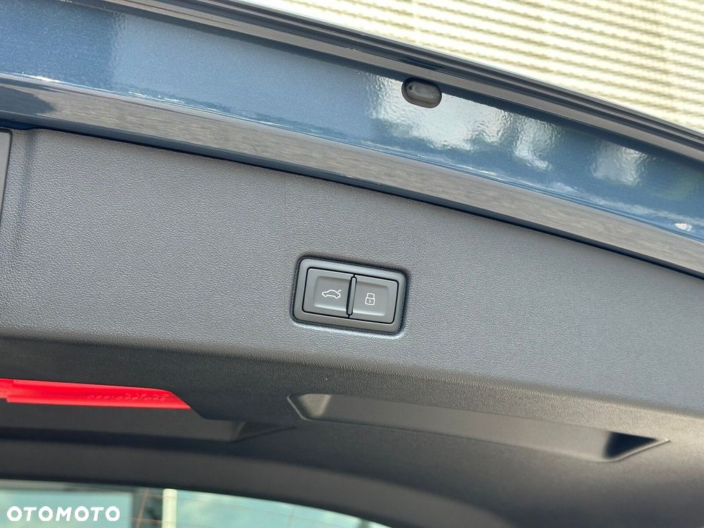 Audi Q4 e-tron - 13