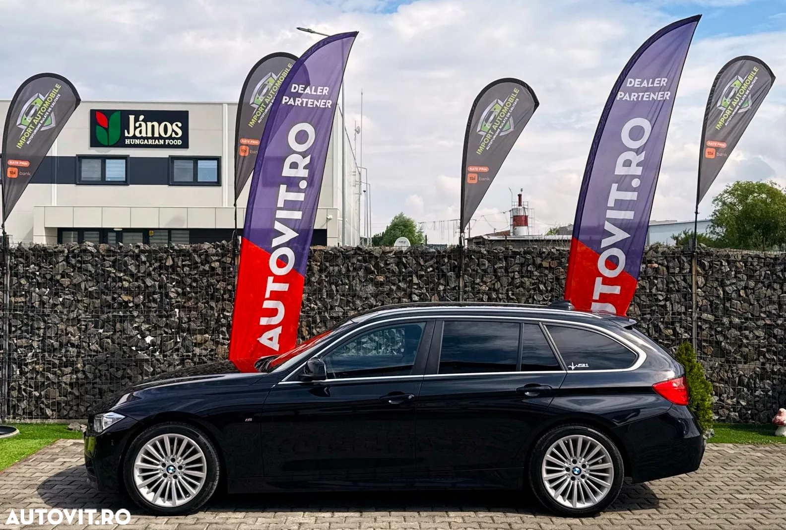 BMW Seria 3 320d Touring xDrive Sport-Aut. Sport Line - 17