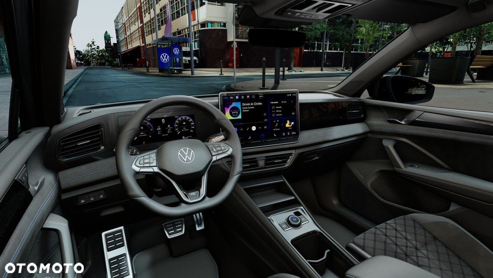 Volkswagen Tiguan - 10