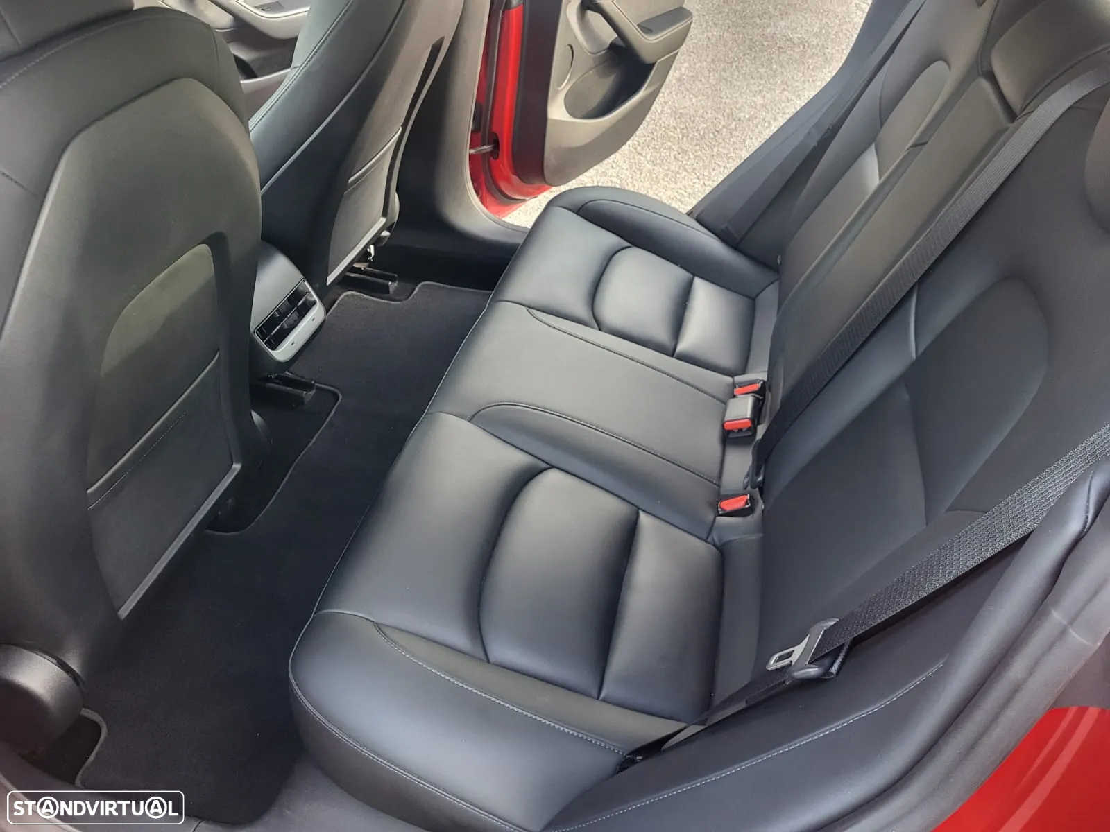 Tesla Model 3 Standard Range Plus RWD - 11