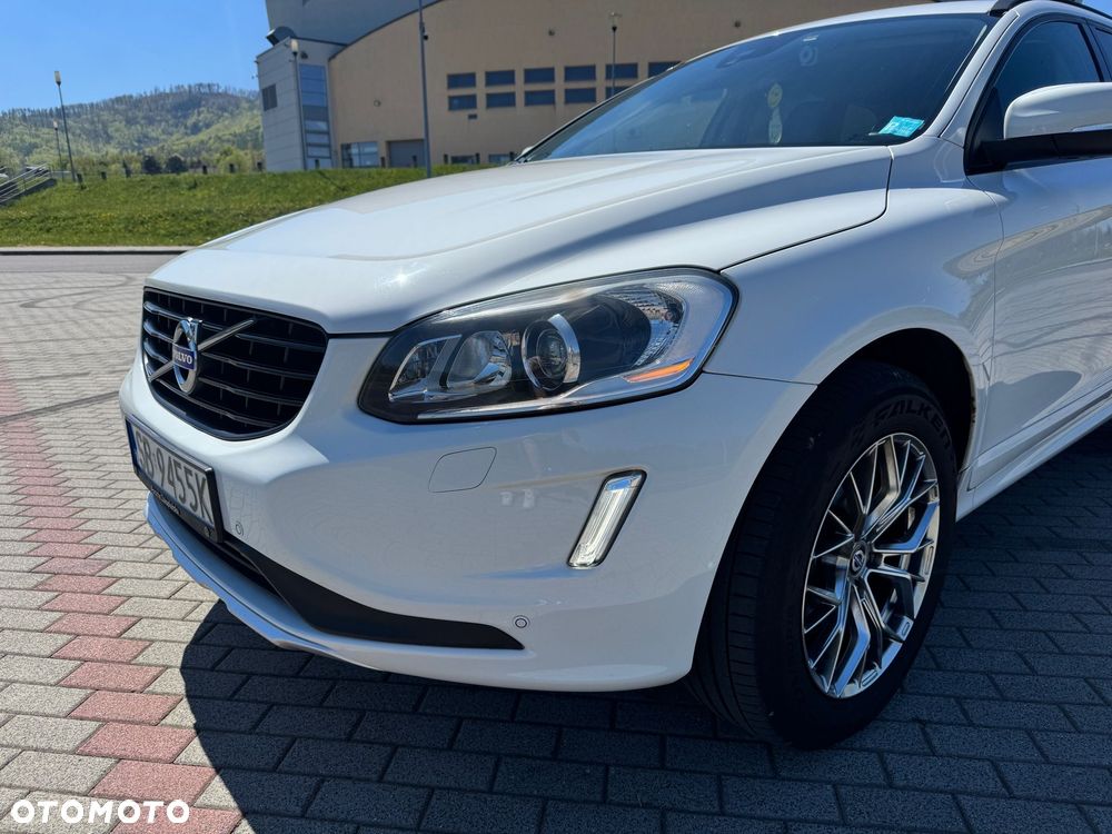 Volvo XC 60 - 4