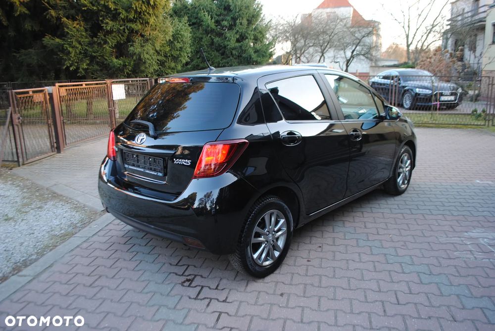 Toyota Yaris 1.33 VVT-i Comfort - 4