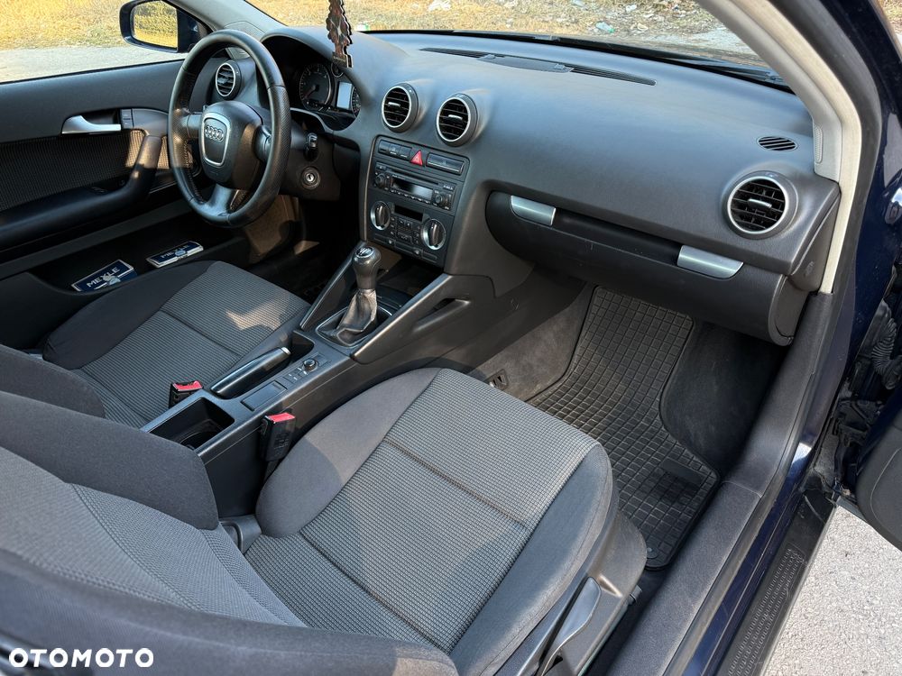 Audi A3 3-drzwiowe 1.9 TDI S Line Sportpaket plus - 9