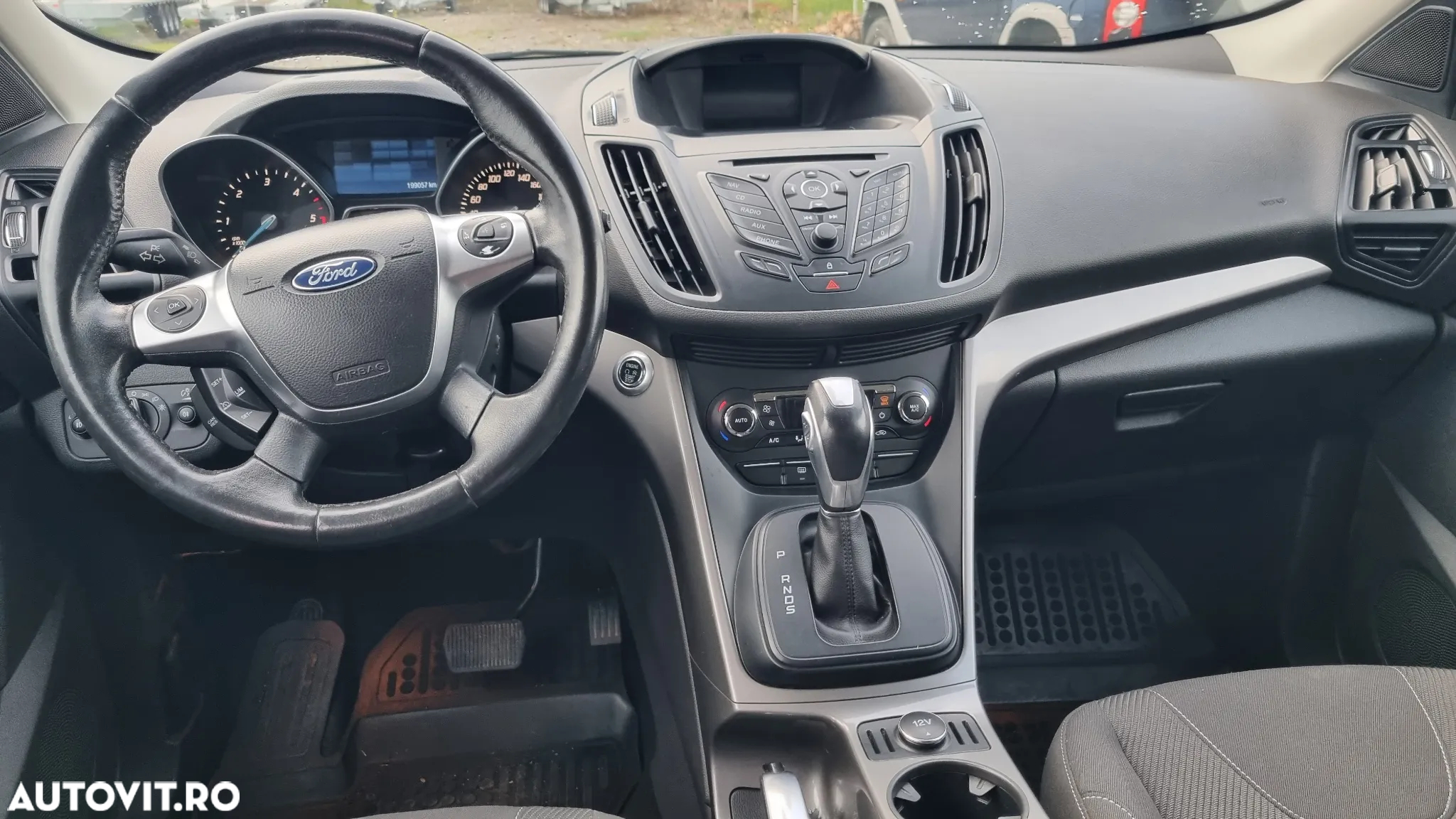 Ford Kuga 2.0 TDCi 4WD Powershift Titanium - 17