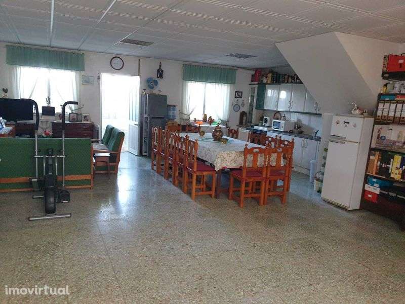 Moradia com Terraço e Vista Rio – Portimão - Grande imagem: 2/8