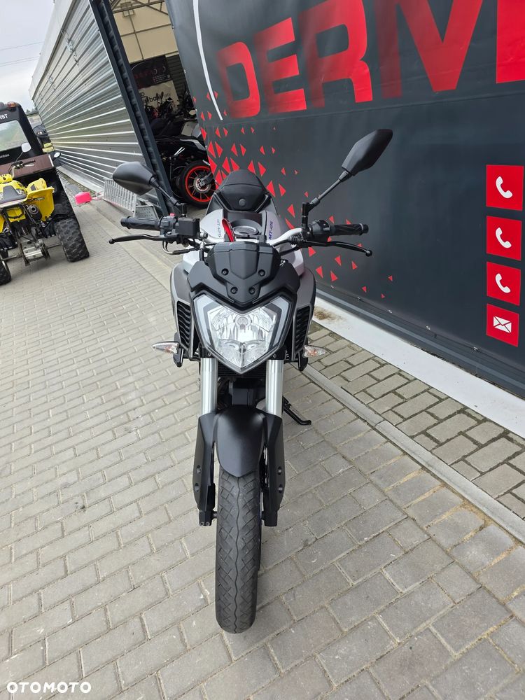 Yamaha MT - 26