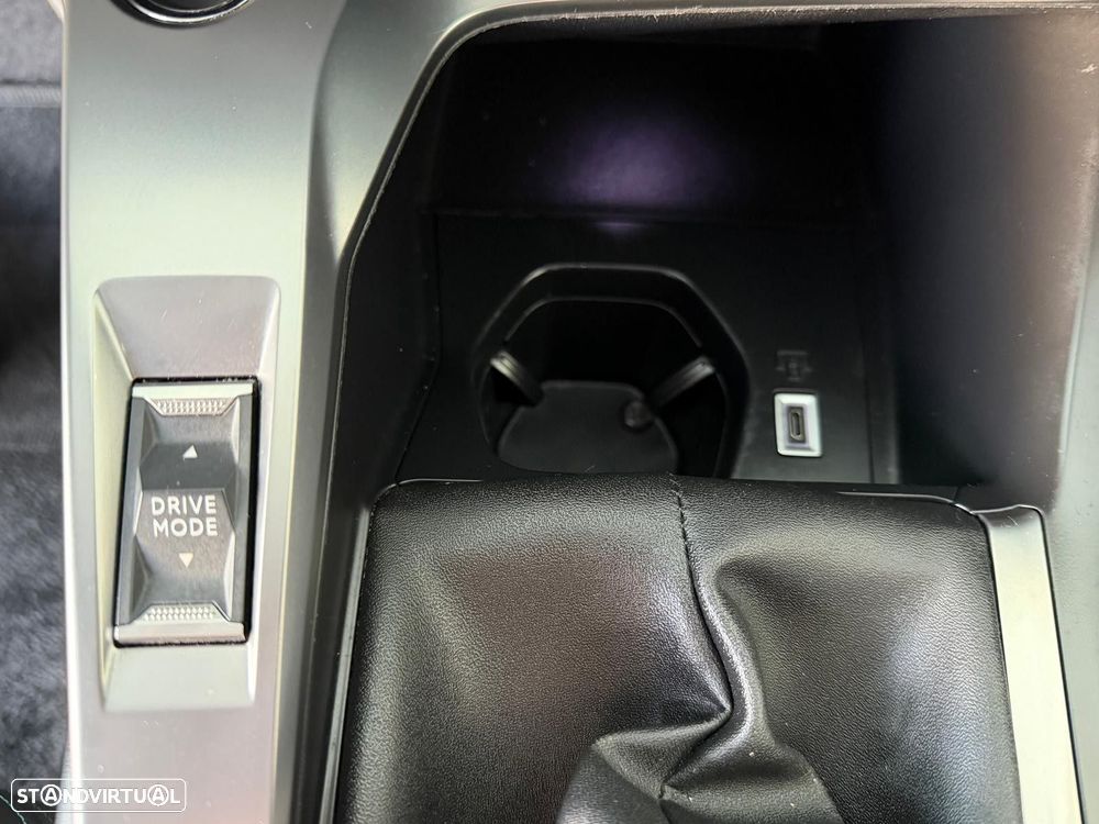 Peugeot 308 SW 1.5 BlueHDi Allure - 15