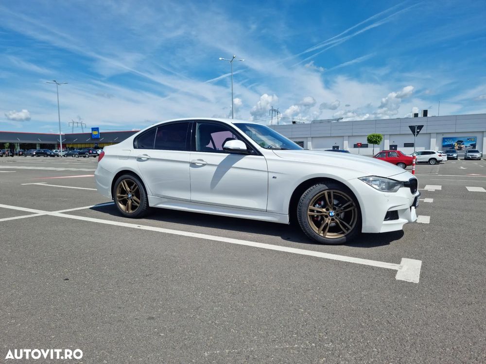 BMW Seria 3 318d xDrive Sport Line - 2