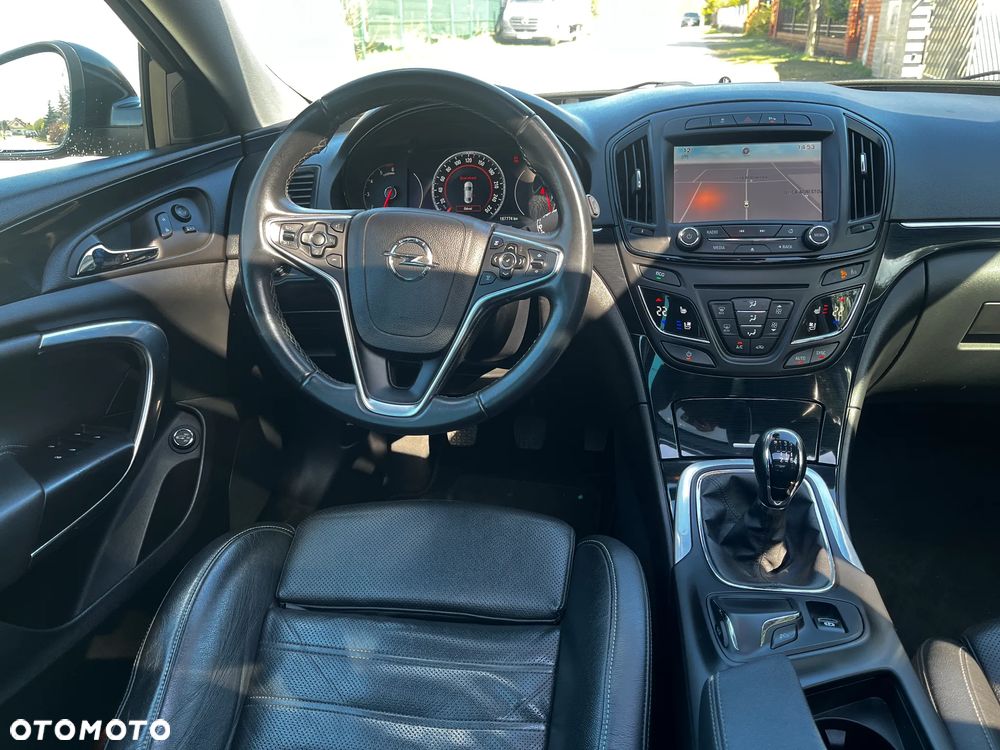 Opel Insignia 2.0 CDTI ecoFLEX Start/Stop Business Innovation - 22