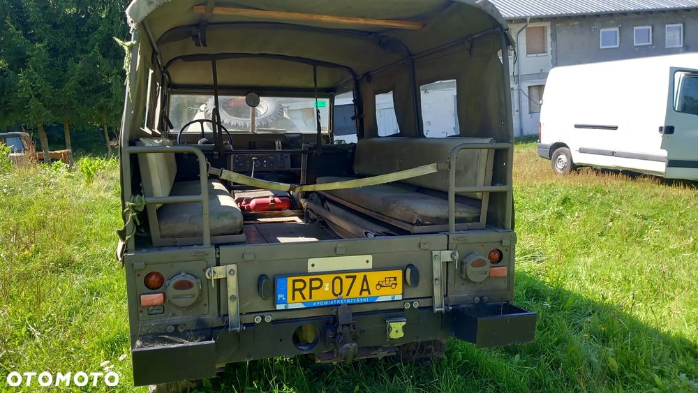 Land Rover Defender - 5