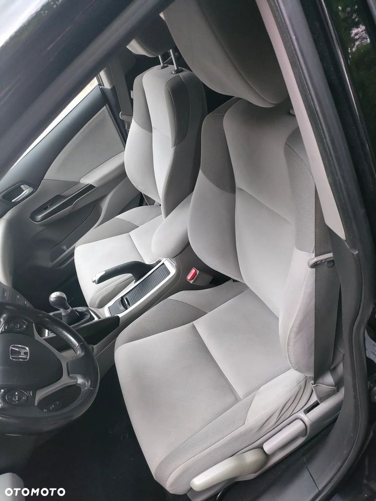 Honda Civic 1.8i-VTEC Executive - 12