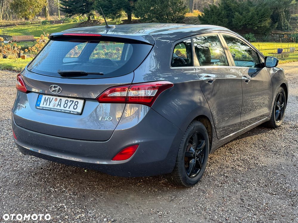 Hyundai i30 1.6 CRDI DCT Premium - 11