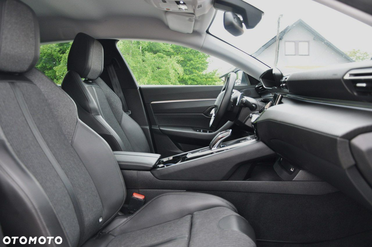 Peugeot 508 SW BlueHDi 130 EAT8 Allure - 23