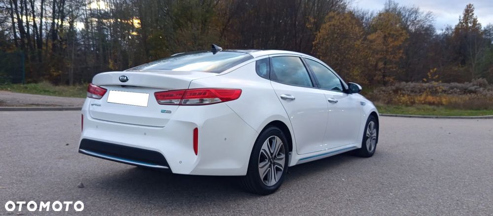Kia Optima Plug-in Hybrid - 4