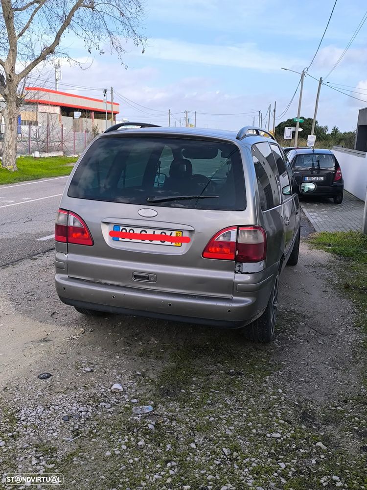 Ford Galaxy TDI Ghia - 2