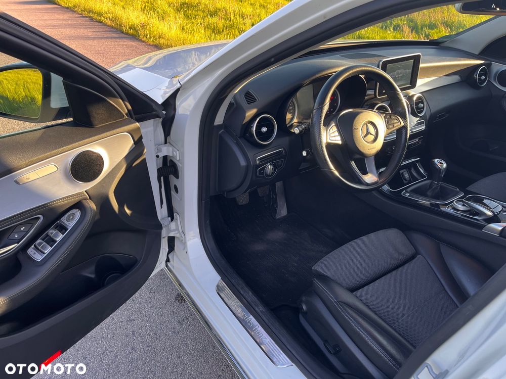 Mercedes-Benz Klasa C ver-180-bluetec-d-exclusive - 15