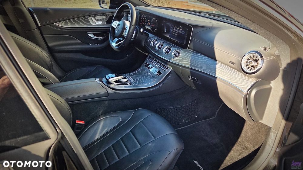 Mercedes-Benz CLS - 21
