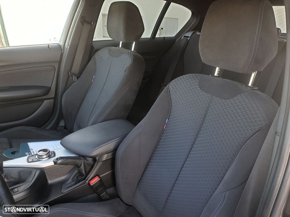 BMW 116 d Pack M - 11